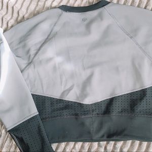 Lulu lemon workout long sleeve